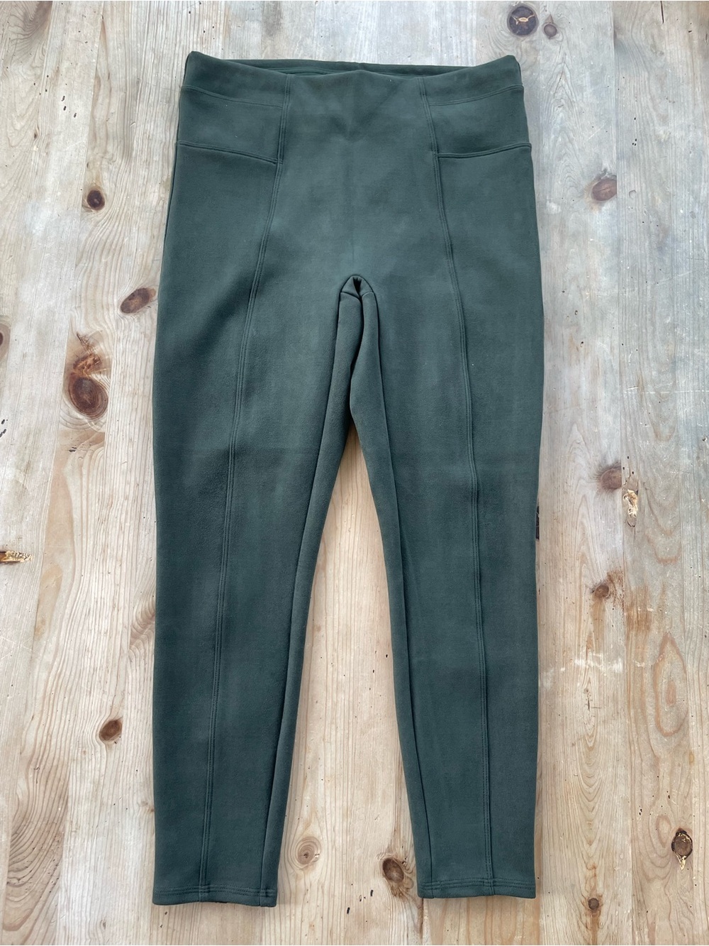 SPANX Faux Suede Olive Green Leggings Quiet Luxury Old Money Equestrian Chic